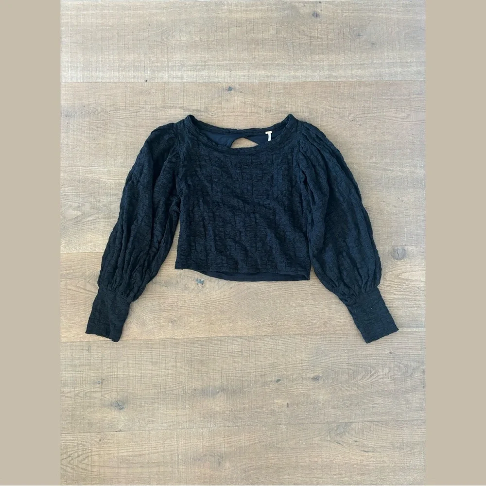 free people lace black open cutout back puff sleeve crop top